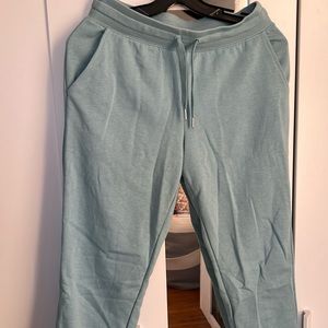Women’s old navy sweatpants joggers